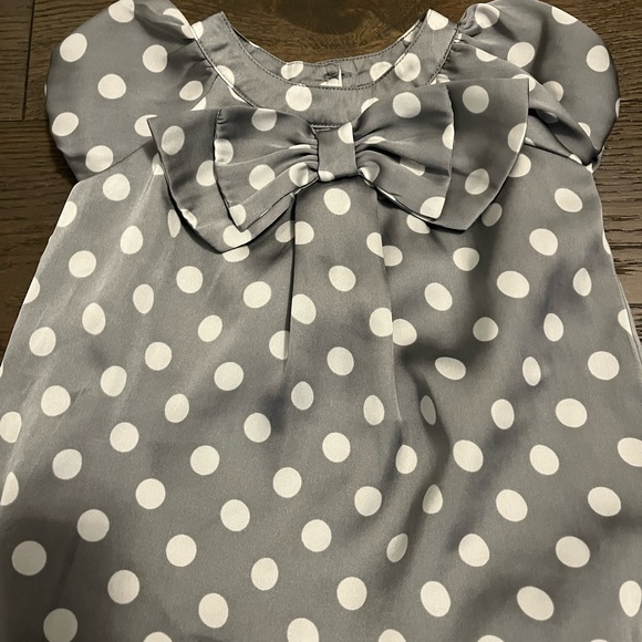 Old navy silver satin finish baby dress 3-6M NWT - Picture 2 of 4